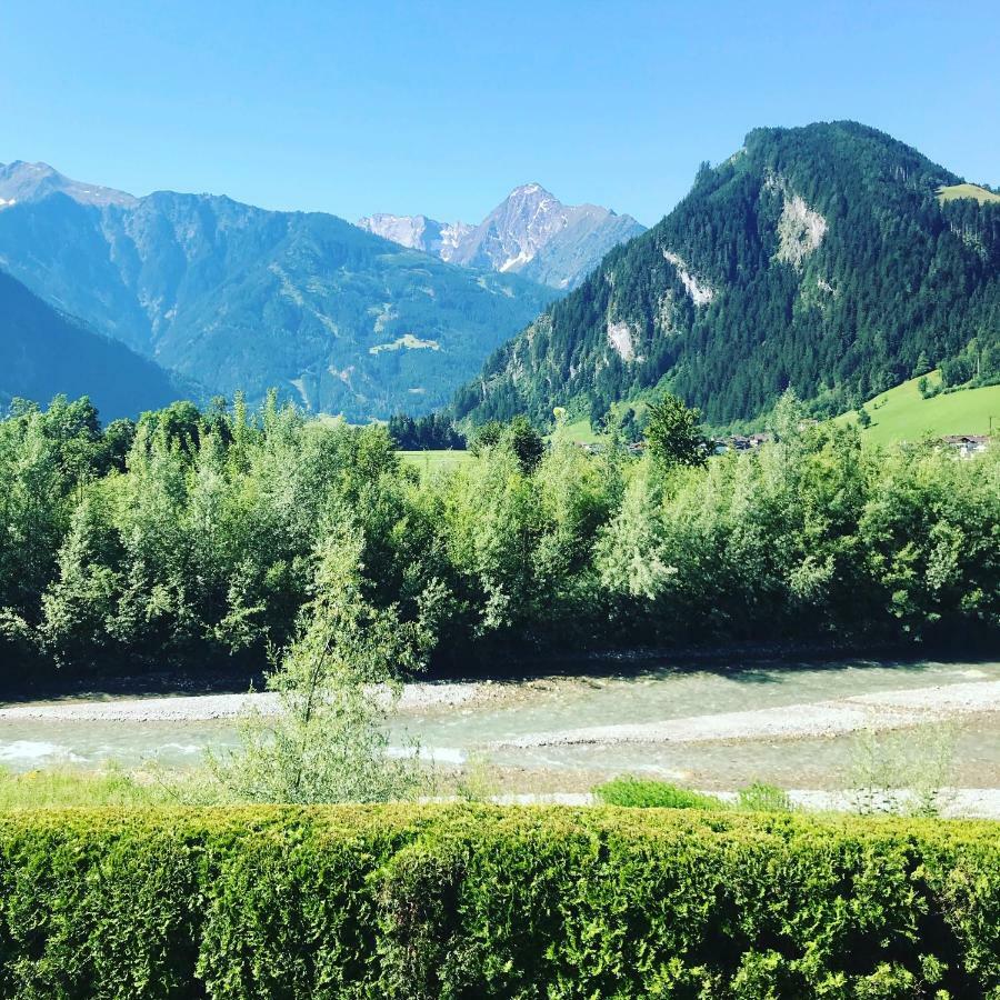 Alpen-Apart Schwendau Buitenkant foto