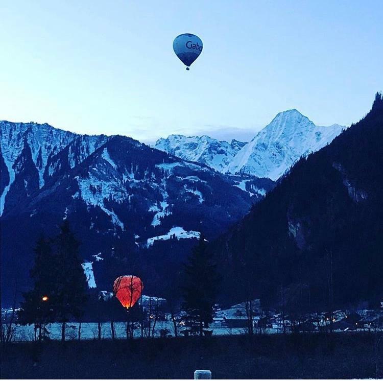 Alpen-Apart Schwendau Buitenkant foto