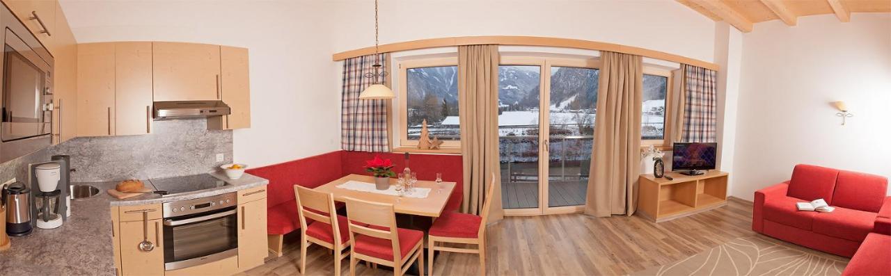 Alpen-Apart Schwendau Buitenkant foto